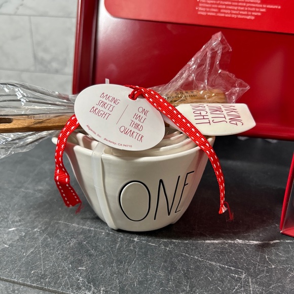 Rae Dunn Christmas Measuring Cups, Baking Sheet & Baking Cups - Picture 5 of 10